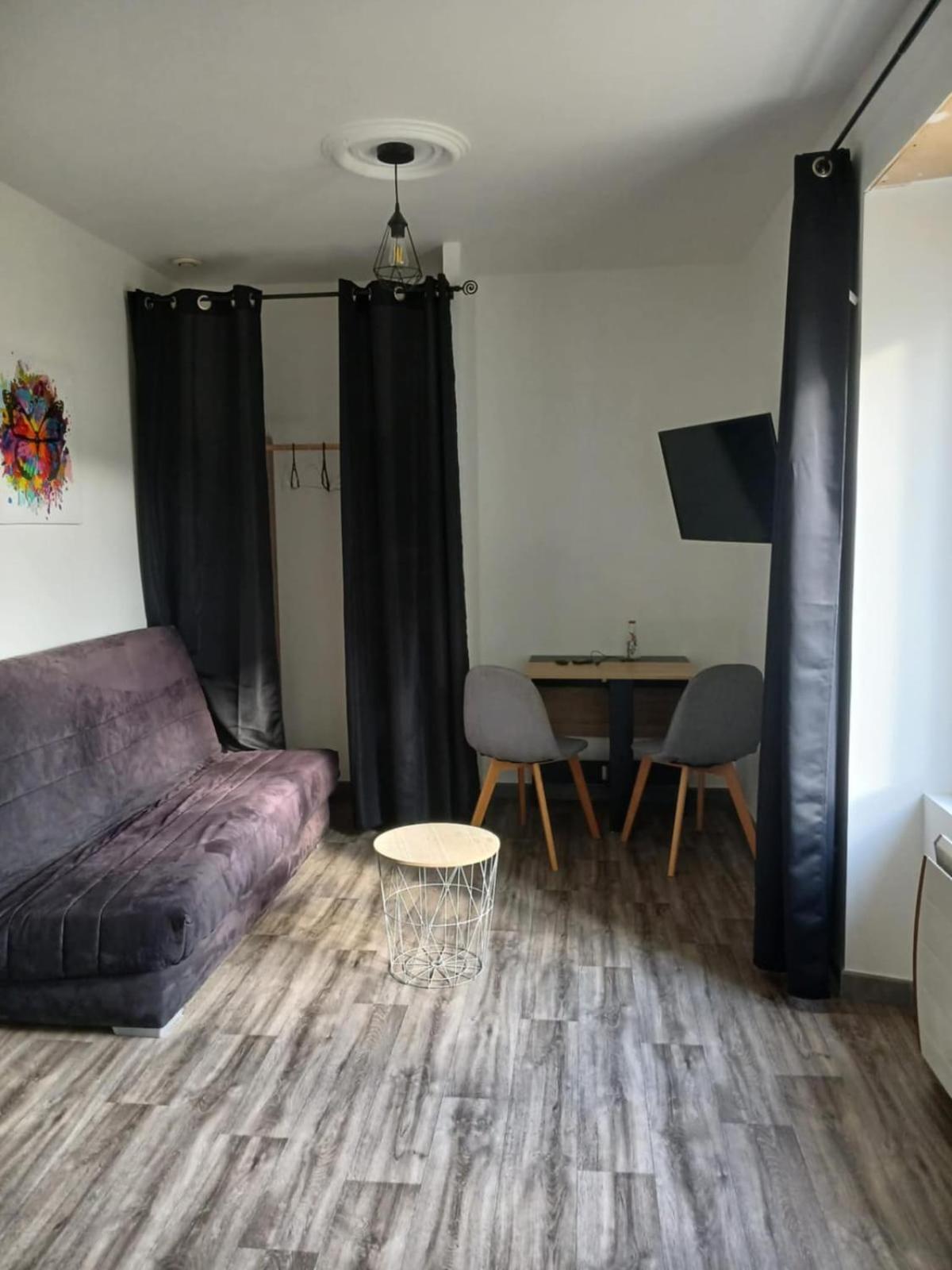 Appartement T2 Meuble - Entree Independante La Boissière-des-Landes Kültér fotó